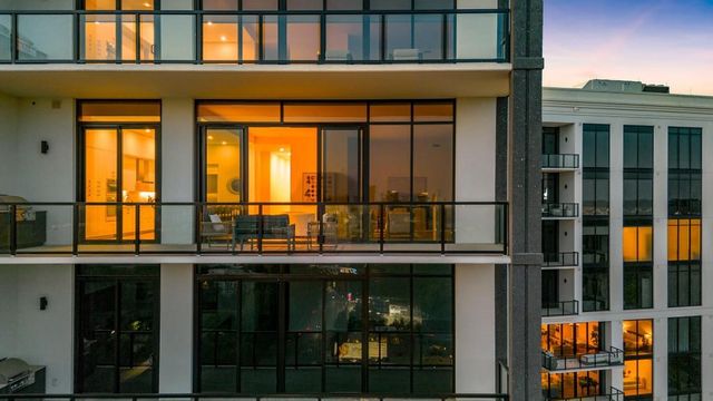 2425 Peachtree Road NE 1705, Atlanta, GA 30305