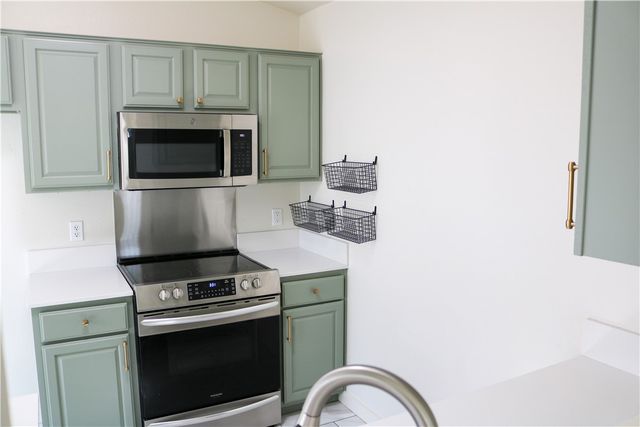 1205 Spring Street, Bentonville, AR 72712