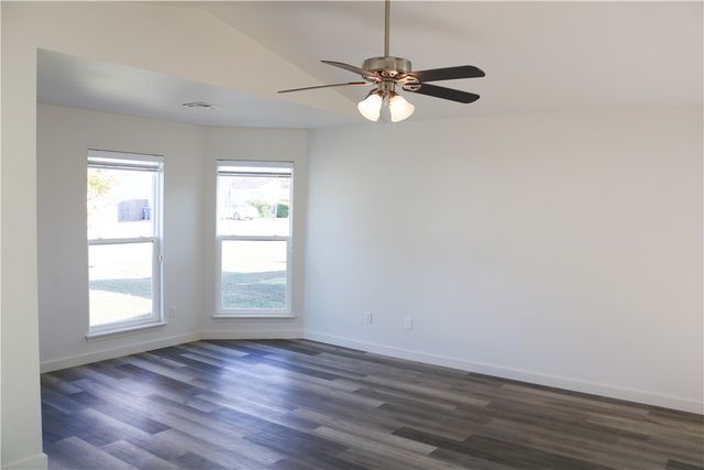 1205 Spring Street, Bentonville, AR 72712
