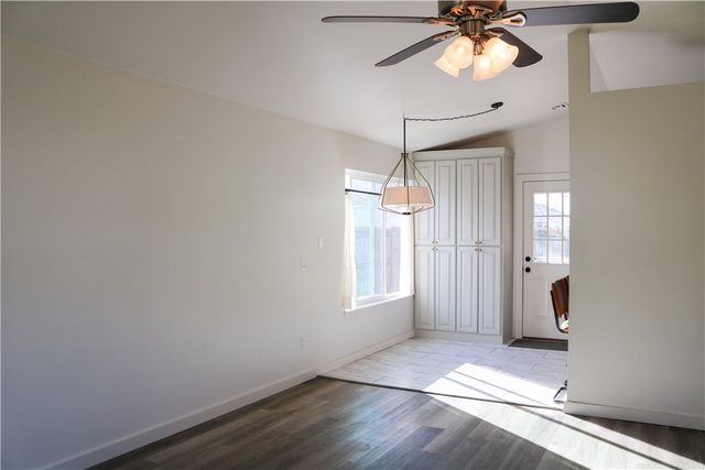 1205 Spring Street, Bentonville, AR 72712