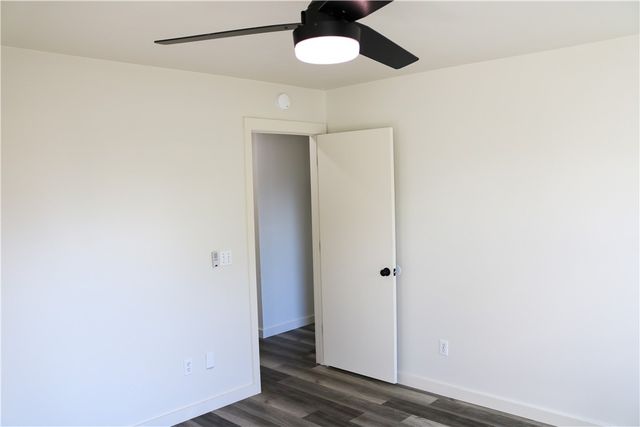 1205 Spring Street, Bentonville, AR 72712