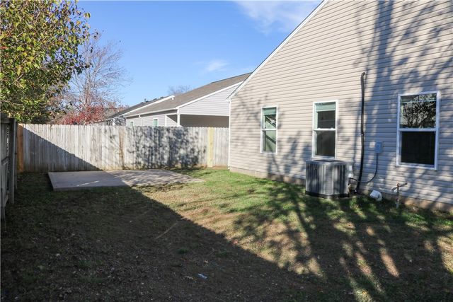 1205 Spring Street, Bentonville, AR 72712