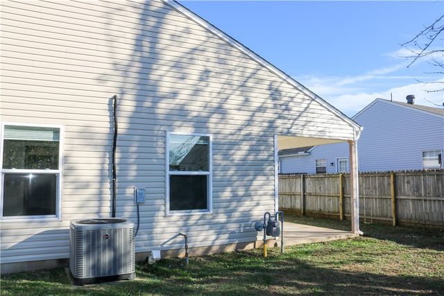 1205 Spring Street, Bentonville, AR 72712
