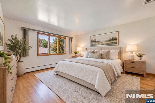 1225 16th Street, Fort Lee, NJ 07024