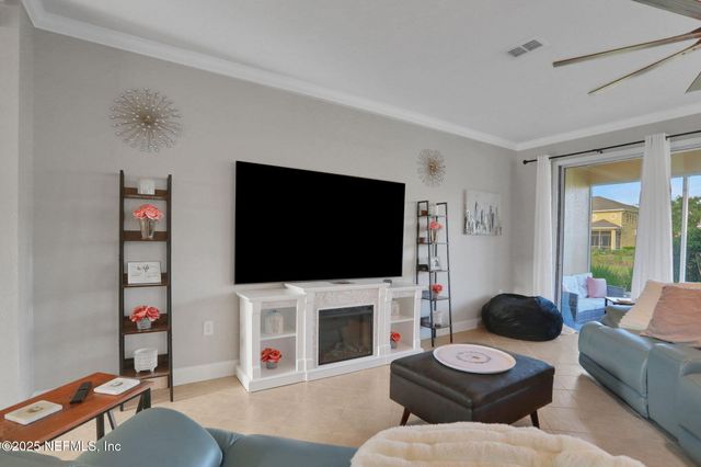 14163 MAHOGANY Avenue, Jacksonville, FL 32258