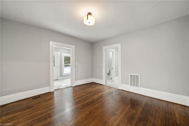 619 N Mendenhall Street, Greensboro, NC 27401