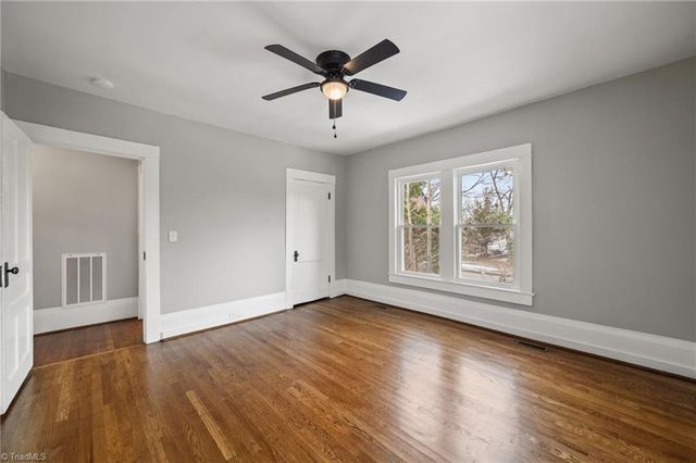 619 N Mendenhall Street, Greensboro, NC 27401