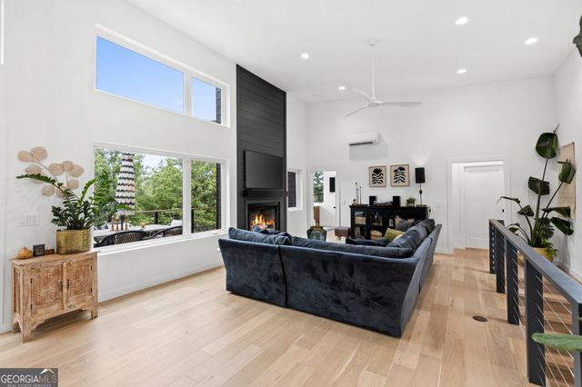 21 That Way, Young Harris, GA 30582