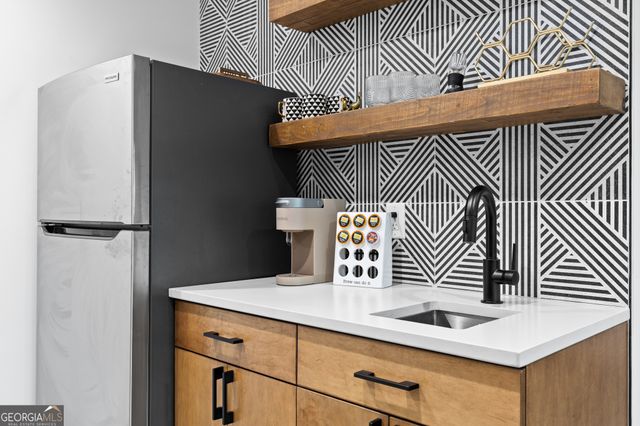 21 That Way, Young Harris, GA 30582