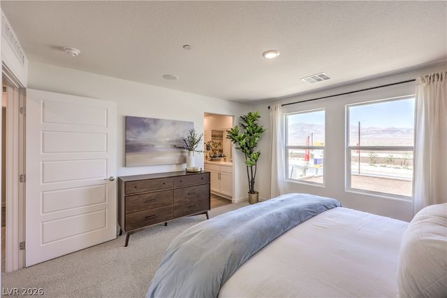 7400 TANYA FALLS Street, North Las Vegas, NV 89084