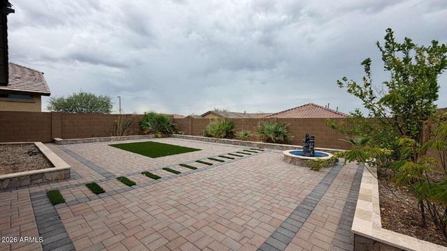 1614 W CORRAL Road, Phoenix, AZ 85041