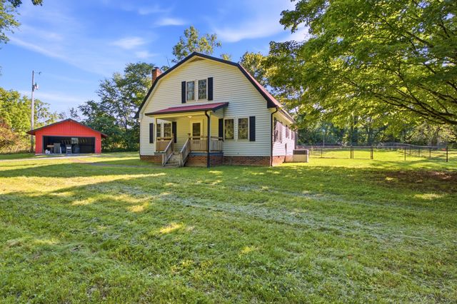 700 Wallace Rd, Gallatin, TN 37066