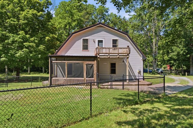 700 Wallace Rd, Gallatin, TN 37066