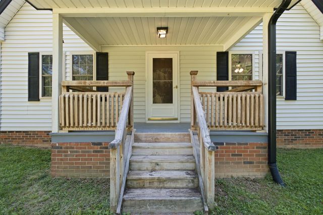 700 Wallace Rd, Gallatin, TN 37066
