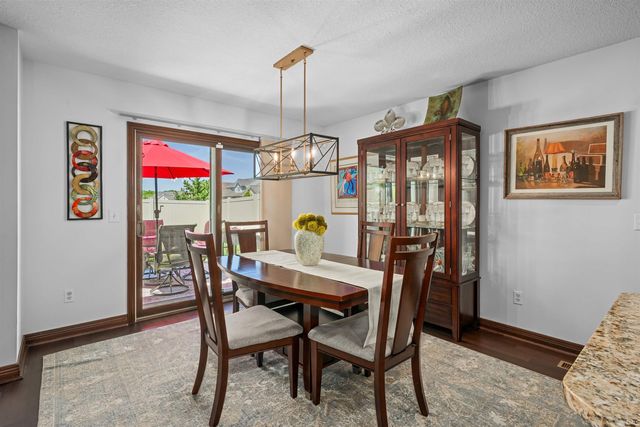 1544 VINTNERS Way, Fort Wayne, IN 46845