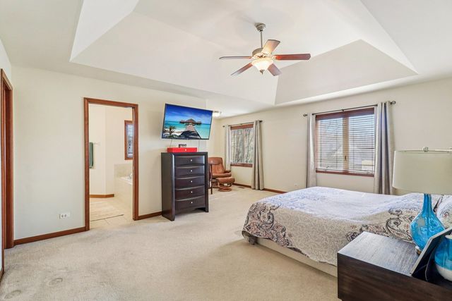 143 Pineridge Drive S, Oswego, IL 60543