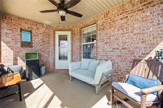 1407 Spruce Street, Pea Ridge, AR 72751