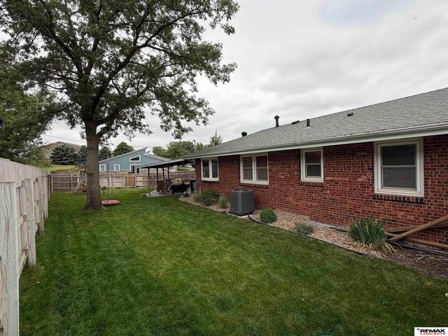 631 Capitol Beach Boulevard, Lincoln, NE 68528