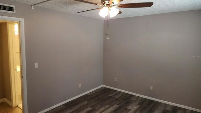 5508 POKEWEED COURT 146, Tampa, FL 33617