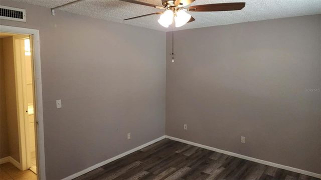 5508 POKEWEED COURT 146, Tampa, FL 33617