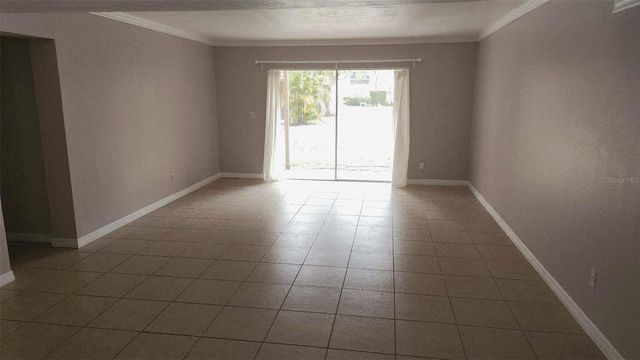5508 POKEWEED COURT 146, Tampa, FL 33617