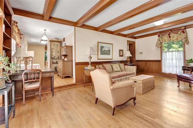 103 Gabriel Way, Social Circle, GA 30025