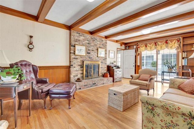 103 Gabriel Way, Social Circle, GA 30025