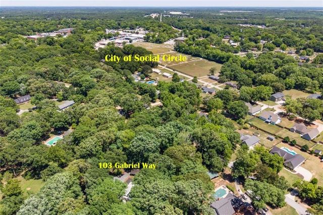 103 Gabriel Way, Social Circle, GA 30025