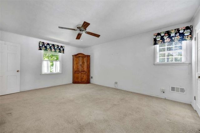 103 Gabriel Way, Social Circle, GA 30025