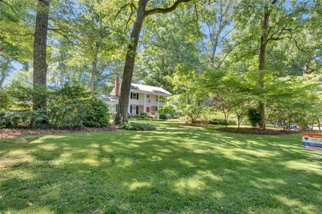 103 Gabriel Way, Social Circle, GA 30025
