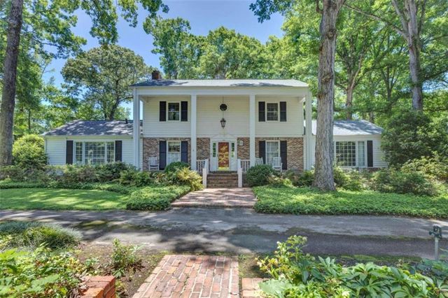 103 Gabriel Way, Social Circle, GA 30025