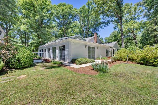 103 Gabriel Way, Social Circle, GA 30025