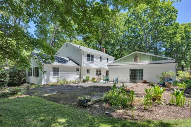 103 Gabriel Way, Social Circle, GA 30025