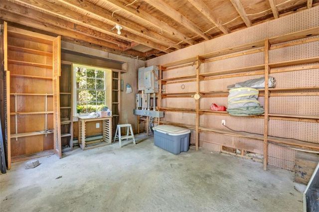 103 Gabriel Way, Social Circle, GA 30025