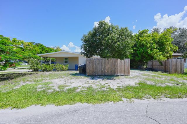 6515 3RD STREET COURT W, Bradenton, FL 34207
