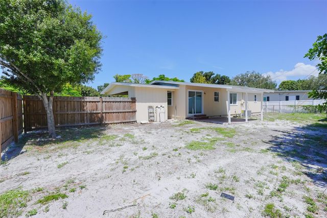 6515 3RD STREET COURT W, Bradenton, FL 34207