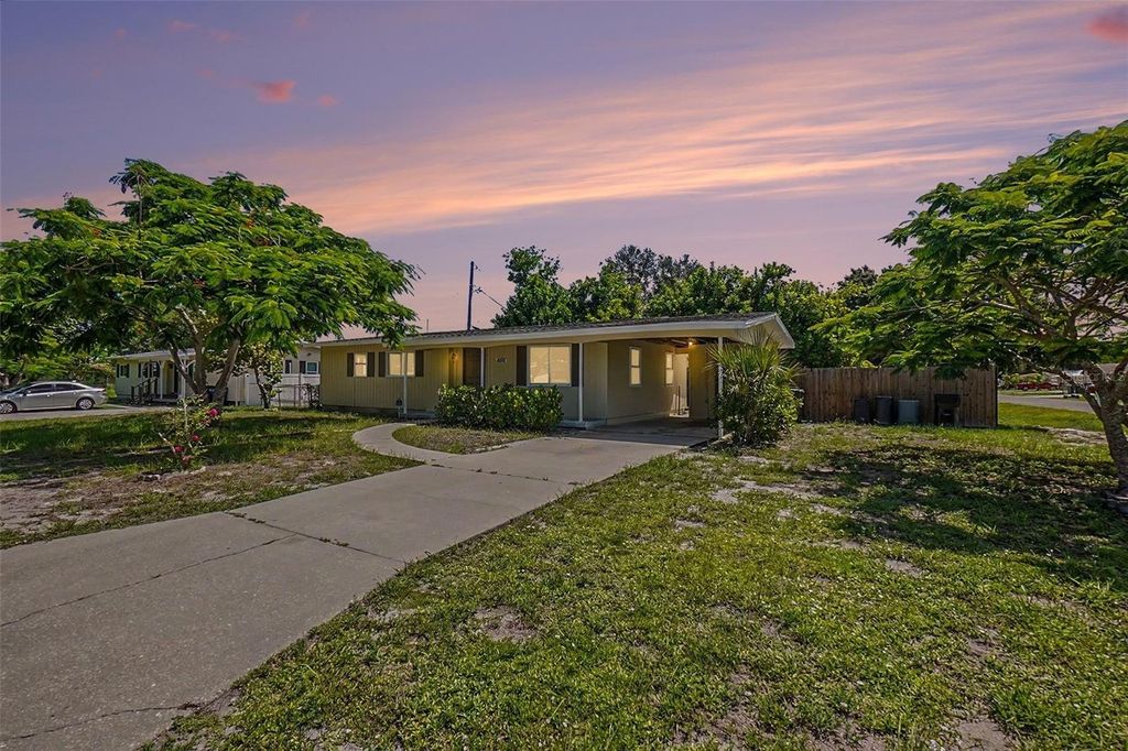 6515 3RD STREET COURT W, Bradenton, FL 34207
