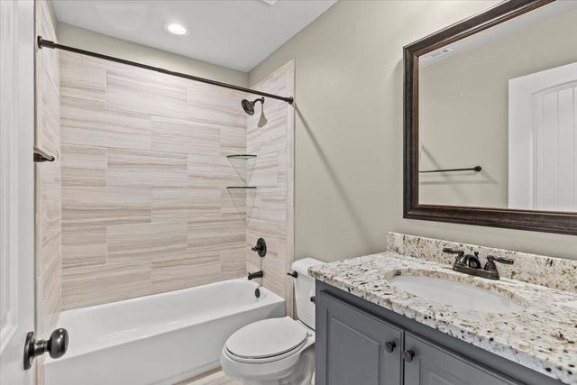 100 Anthem Avenue, Dothan, AL 36305