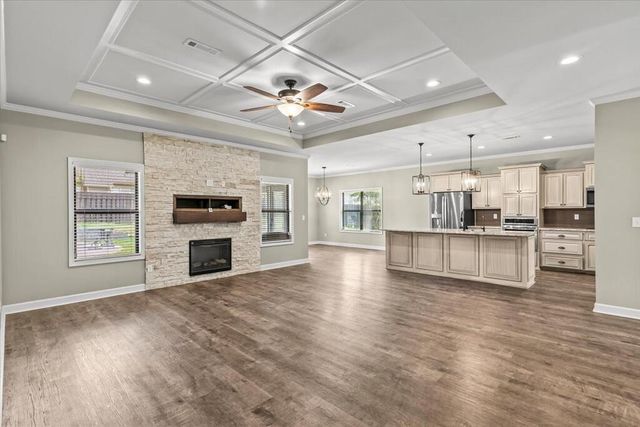 100 Anthem Avenue, Dothan, AL 36305