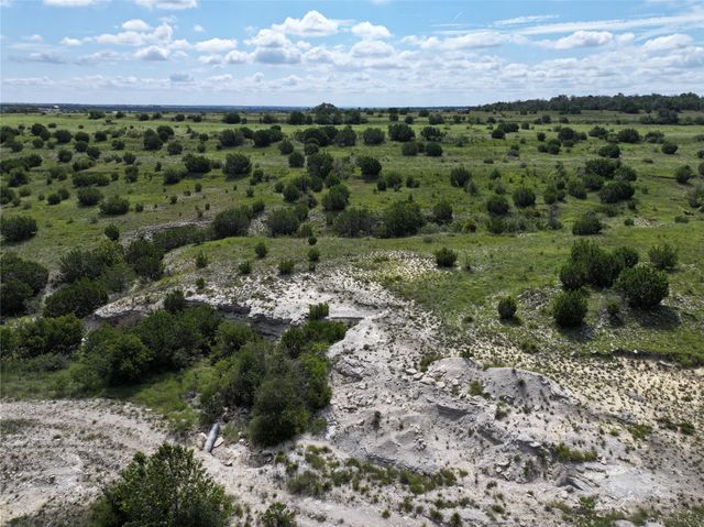 000 John Deere Road, Burnet, TX 78611