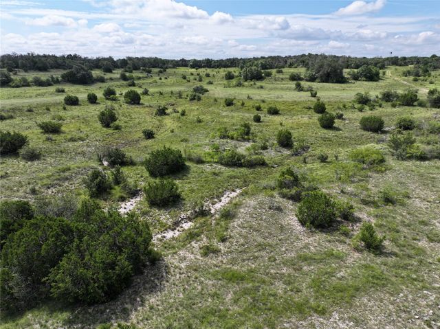 000 John Deere Road, Burnet, TX 78611