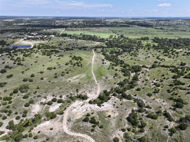 000 John Deere Road, Burnet, TX 78611