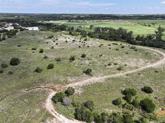 000 John Deere Road, Burnet, TX 78611