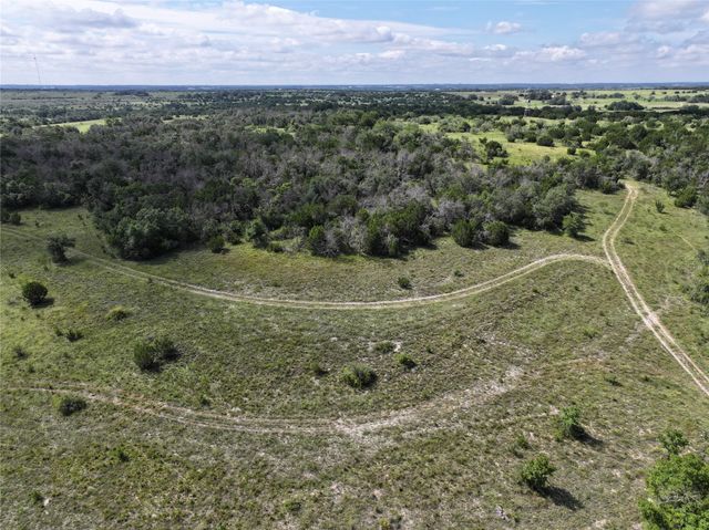 000 John Deere Road, Burnet, TX 78611