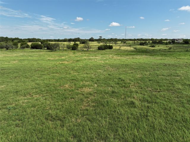000 John Deere Road, Burnet, TX 78611