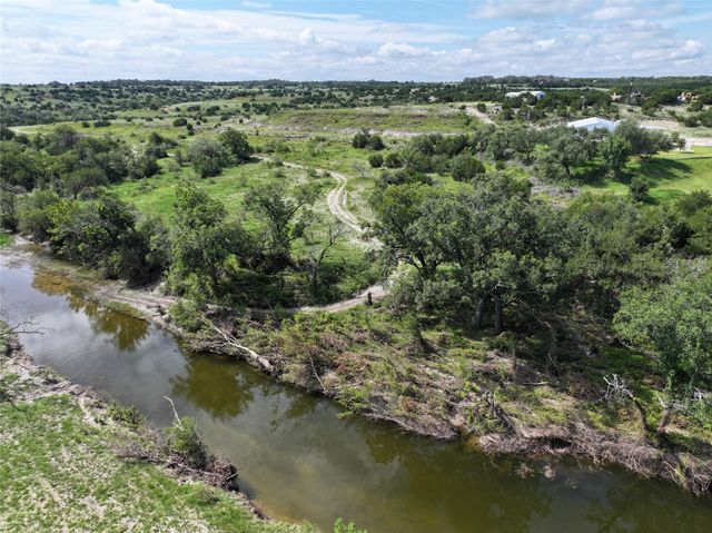 000 John Deere Road, Burnet, TX 78611