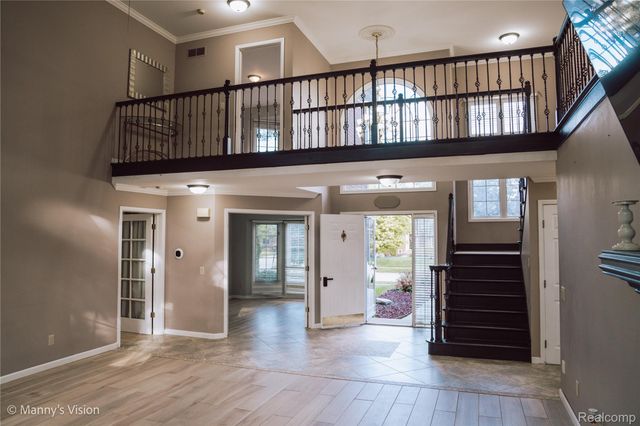 54473 Flamingo Drive, Shelby Charter Township, MI 48315