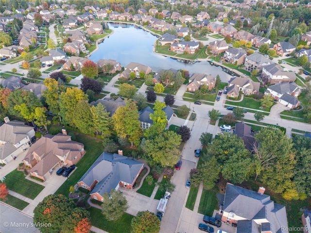 54473 Flamingo Drive, Shelby Charter Township, MI 48315