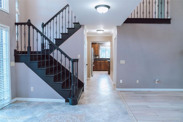 54473 Flamingo Drive, Shelby Charter Township, MI 48315