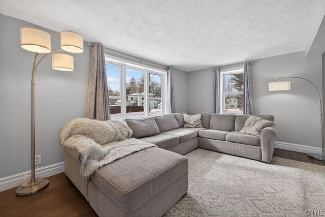 110 Jefferson Street, Schroeppel, NY 13135